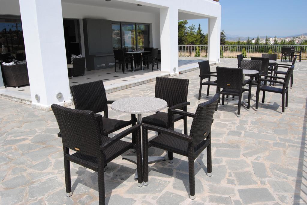 Hotel Philoxenia Thebes Esterno foto