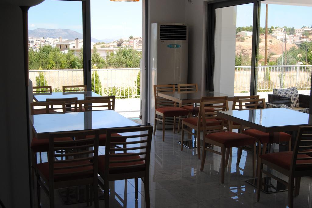 Hotel Philoxenia Thebes Esterno foto
